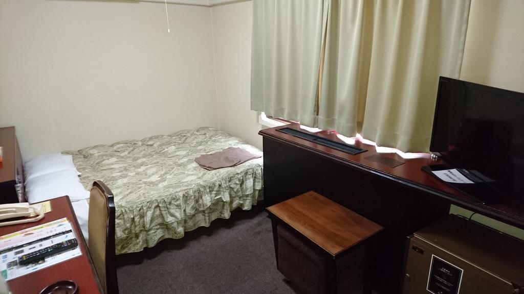 Himeji City Hotel Habitación foto